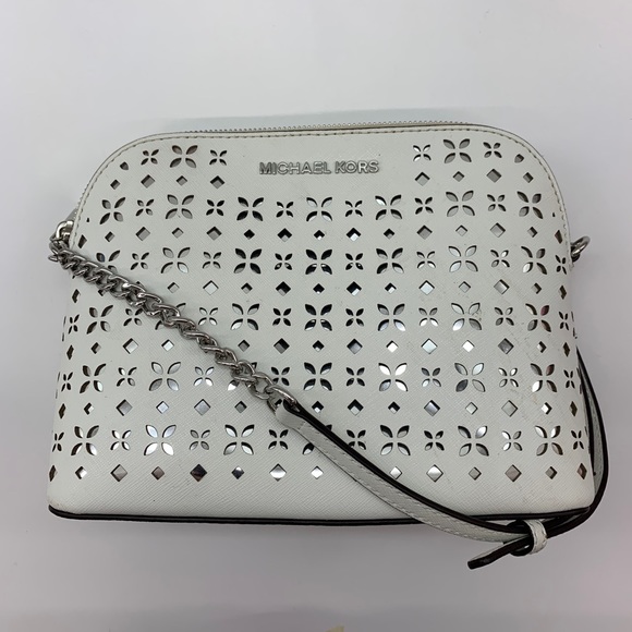 Michael Kors Handbags - Michael Kors Cindy Dome Crossbody